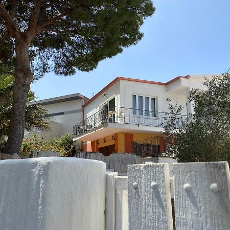 Sabrina Apartments Porto Pino Exteriör bild