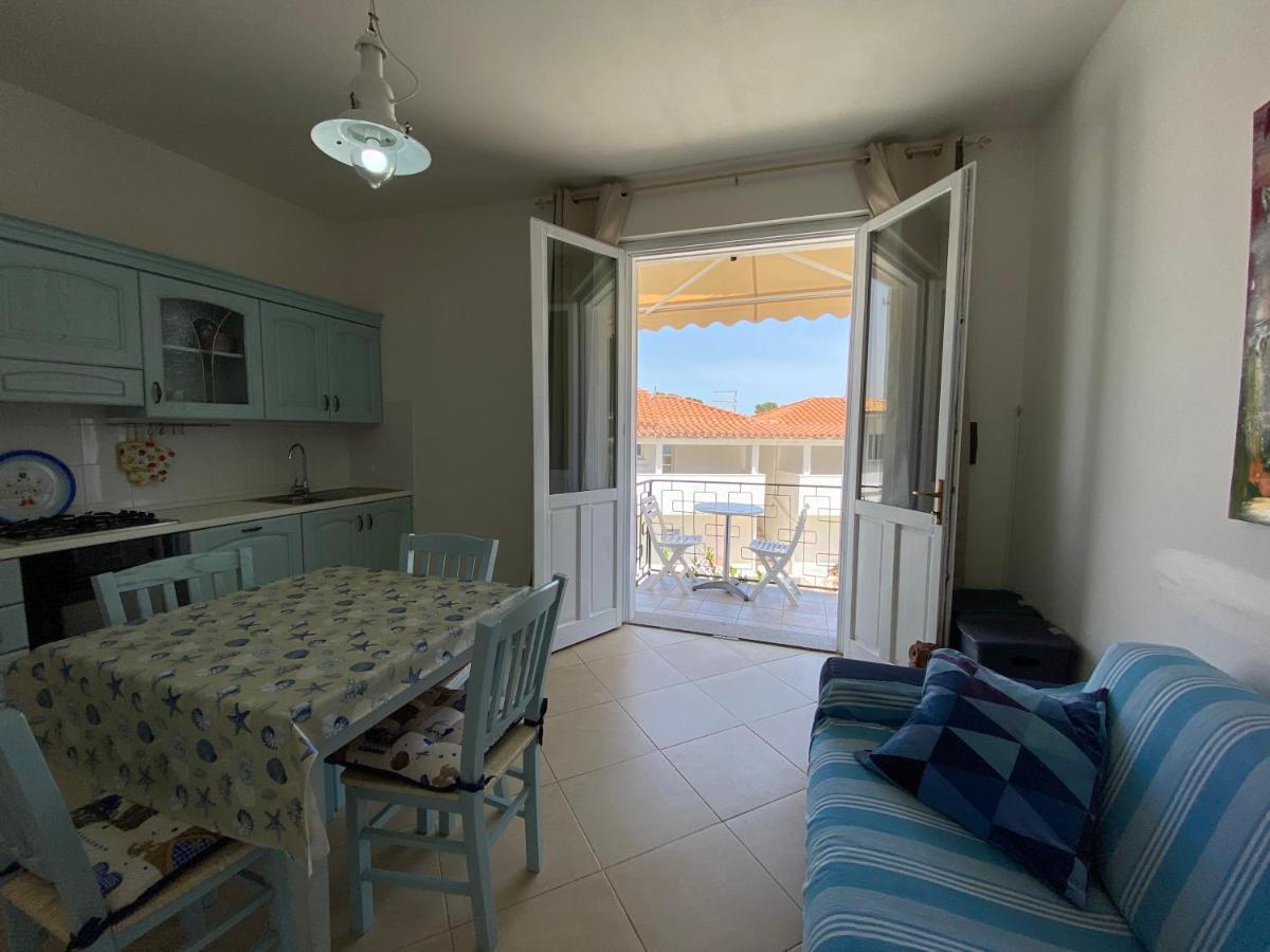Sabrina Apartments Porto Pino Exteriör bild