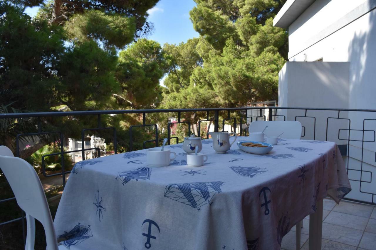 Sabrina Apartments Porto Pino Exteriör bild